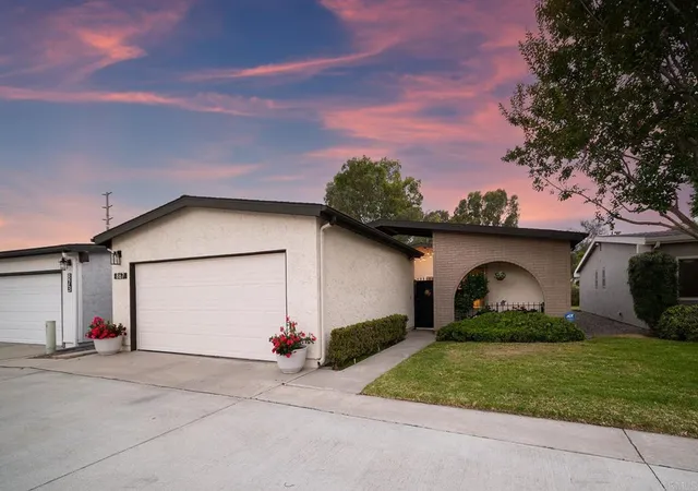 Homes for sale in Oceanside, CA | 867 Parsley Wy, Oceanside, CA 92057 | MLS# NDP2605472