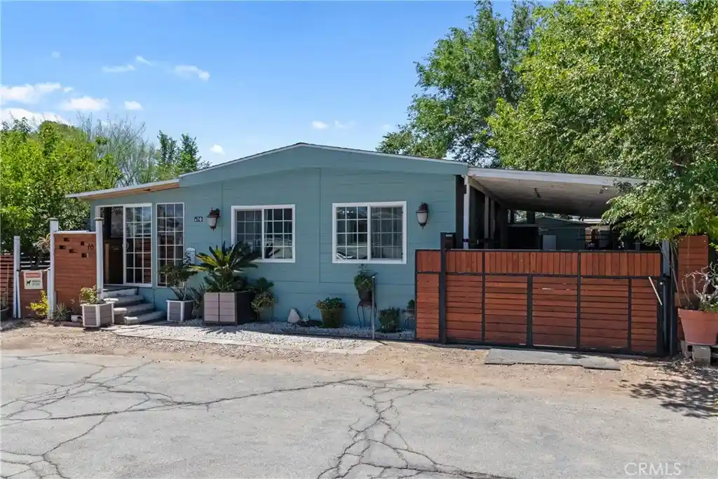 Photo 1 of Manufactured home for sale at 1258 W Rosamond #76, Rosamond, CA 93560 | MLS# SR26122945 | Listing updated on 2026-10-31