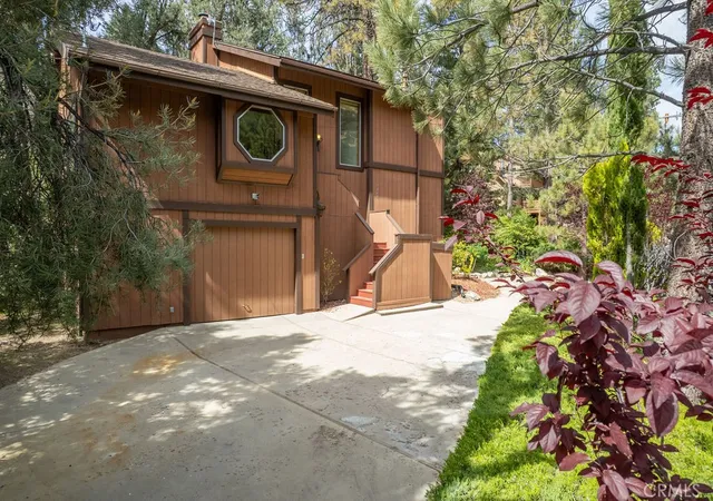 Photo 2 of Single family home for sale at 15908 Edgewood, Pine Mountain Club, CA 93222 | MLS# SR26091017 | Listing updated on 2026-06-07