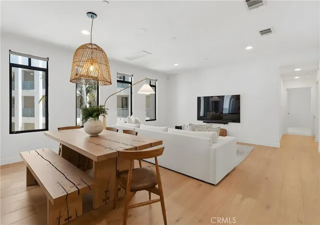 Photo 3 of Condo for sale at 5625 Crescent Park W #207, Playa Vista, CA 90094 | MLS# SR26123699 | Listing updated on 2026-10-12
