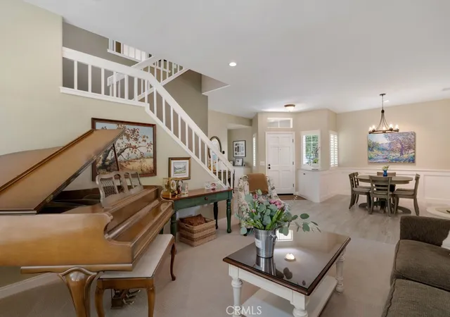 Photo 3 of Single family home for sale at 305 Saint Thomas, Oak Park, CA 91377 | MLS# SR26123613 | Listing updated on 2026-10-06