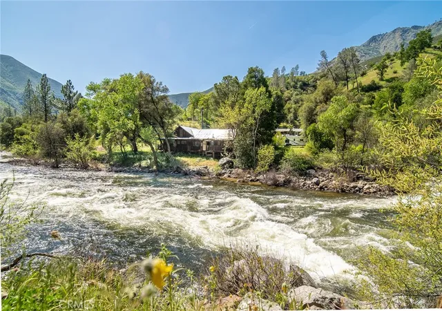 2nd image of 10049 Incline Rd, El Portal, CA 95318 | MLS# MP26113990