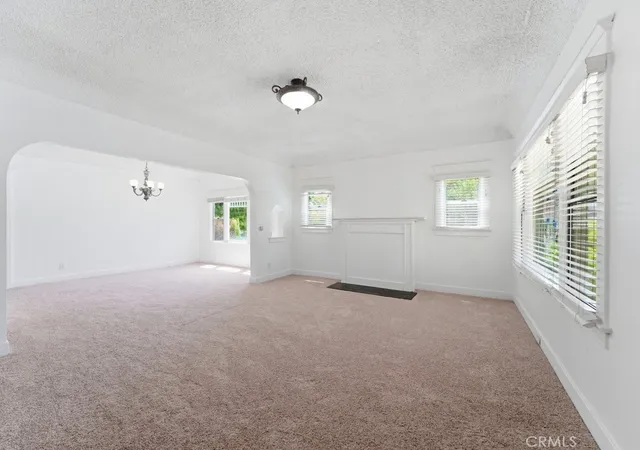 Photo 3 of Sale Pending at 3454 W 76th Street, Los Angeles, CA 90043 | MLS# OC26111829 | Listing updated on 2026-07-13