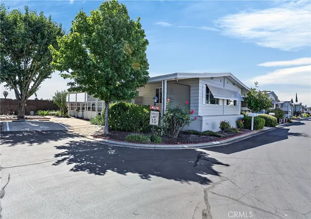 3rd image of 2240 Golden Oak Ln #11, Merced, CA 95341 | MLS# MC26123784
