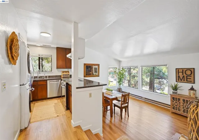 Photo 1 of Condo for sale at 3501 35th Avenue #7, Oakland, CA 94619 | MLS# 41137519 | Listing updated on 2026-09-16