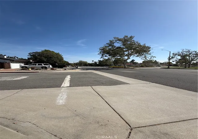Photo 3 of Land for sale at 1978 N Indian Hl, Claremont, CA 91711 | MLS# CV26121293 | Listing updated on 2026-06-07