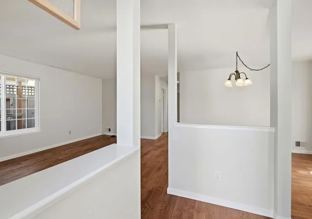 5th image of 478 Vivienne Dr, Watsonville, CA 95076 | MLS# ML82050015