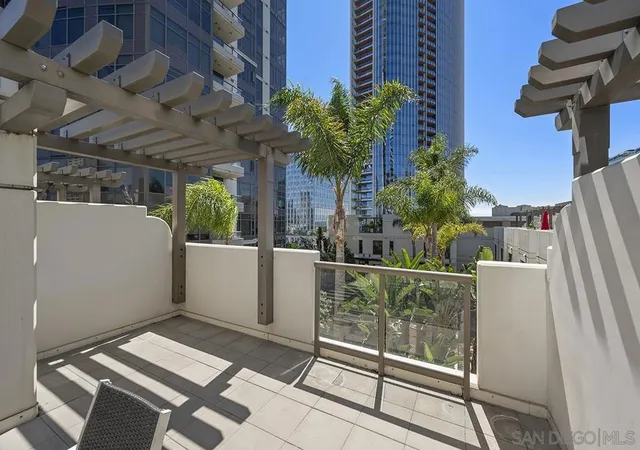 2nd image of 700 W E Street #510, San Diego, CA 92101 | MLS# 260013762SD