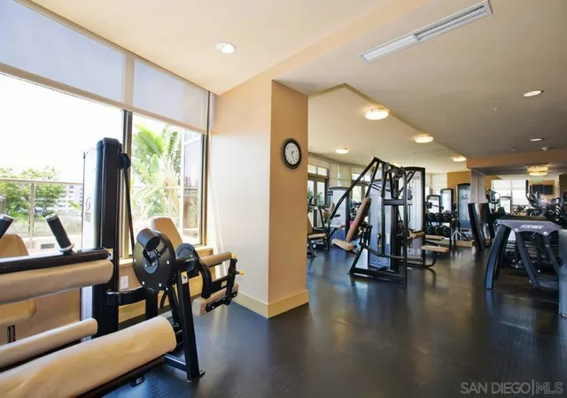 Listing Photo 2 - Condo for sale in Electra located at 700 W E St, San Diego, CA 92101 - Unit #510