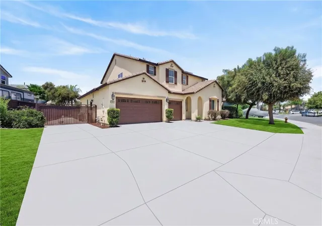 Homes for sale in San Jacinto, CA | 520 Overleaf Wy, San Jacinto, CA 92582 | MLS# SW26123813
