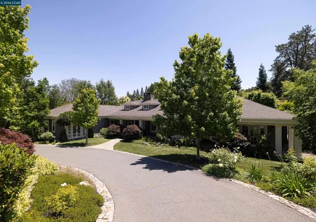 Homes for sale in Lafayette, CA | 3937 Happy Valley Rd, Lafayette, CA 94549 | MLS# 41137525