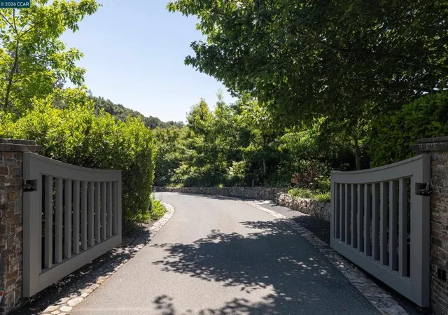 Homes for sale in Lafayette, CA | 3937 Happy Valley Rd, Lafayette, CA 94549 | MLS# 41137525
