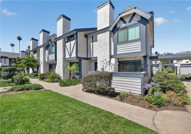 Photo 1 of Townhouse for sale at 19231 Sherman #27, Reseda, CA 91335 | MLS# RS26123874 | Listing updated on 2026-08-04