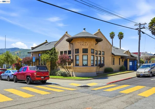 3rd image of 438 Leland Ave, San Francisco, CA 94134 | MLS# 41137531