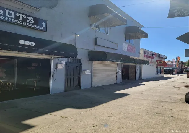 Multi family home for sale at 1702 N Long Beach, Compton, CA 90221 | MLS# PW26123931