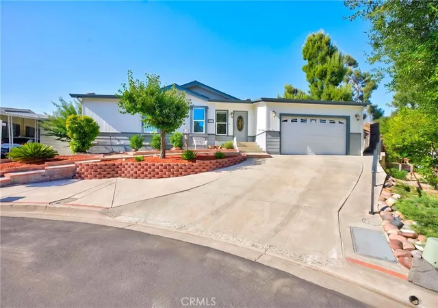 Homes for sale in Murrieta, CA | 38012 Calle Quedo, Murrieta, CA 92563 | MLS# SW26124021