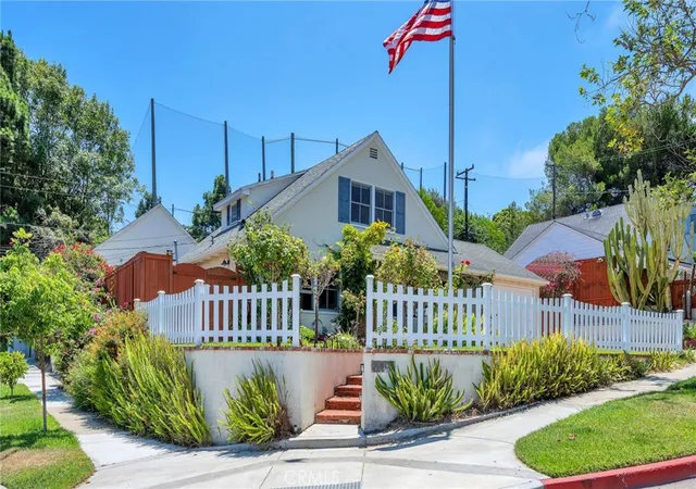 Homes for sale in Torrance, CA | 4904 Reynolds, Torrance, CA 90505 | MLS# SB26124161