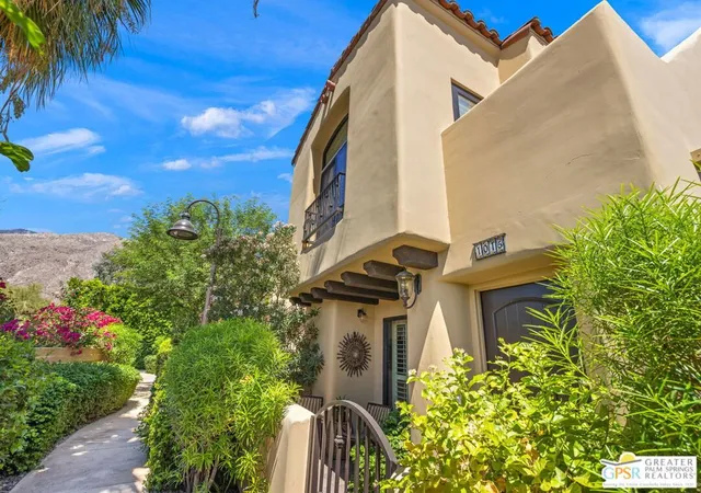 2nd image of 1015 S Villorrio Dr, Palm Springs, CA 92262 | MLS# 26844289PS