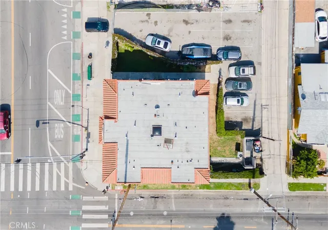 Photo 8 of Multi family home for sale at 9124 S Broadway, Los Angeles, CA 90003 | MLS# PW26124229 | Listing updated on 2026-07-02