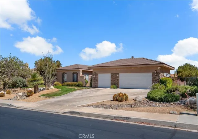 3rd image of 19274 Kanbridge St, Apple Valley, CA 92308 | MLS# HD26124209