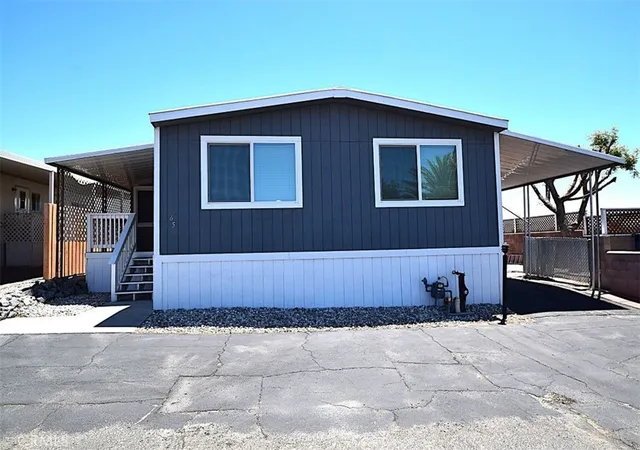 2nd image of 55524 Yucca Trl #65, Yucca Valley, CA 92284 | MLS# JT26124238