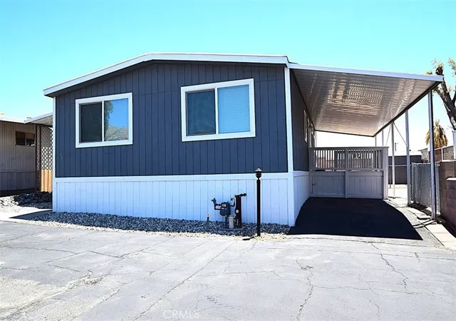3rd image of 55524 Yucca Trl #65, Yucca Valley, CA 92284 | MLS# JT26124238