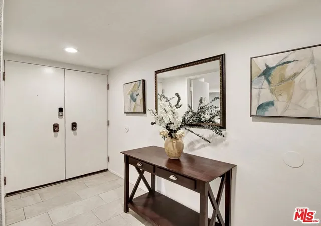 3rd image of 15325 Magnolia Blvd #108, Sherman Oaks, CA 91403 | MLS# 26840897
