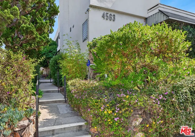 Photo 3 of Sale Pending at 4563 Finley Ave #3, Los Angeles, CA 90027 | MLS# 26844549 | Listing updated on 2026-10-01