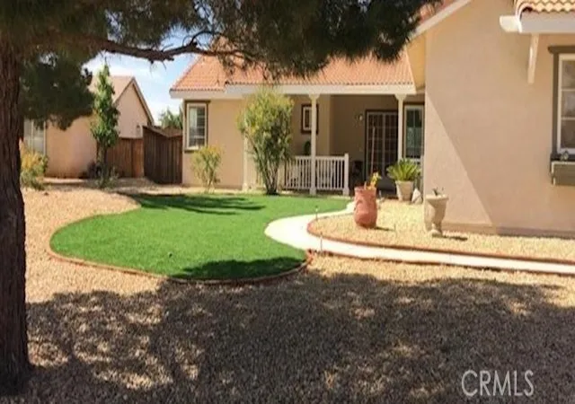 1st image of 22534 High Vista Pl, Apple Valley, CA 92307 | MLS# HD26124251