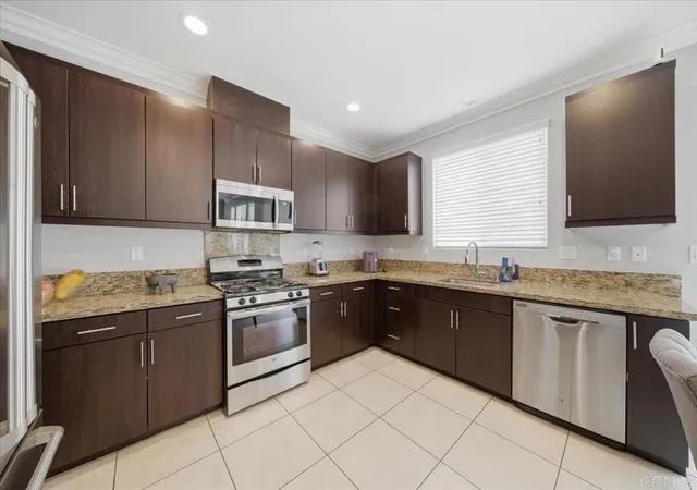 3rd image of 42921 Avenida Amistad, Temecula, CA 92592 | MLS# NDP2605503