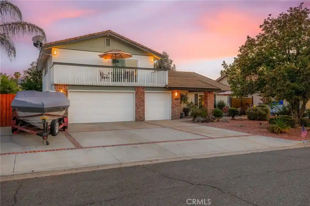 Photo 1 of Single family home for sale at 23039 Blue Bird Dr, Canyon Lake, CA 92587 | MLS# SW26124322 | Listing updated on 2026-07-17
