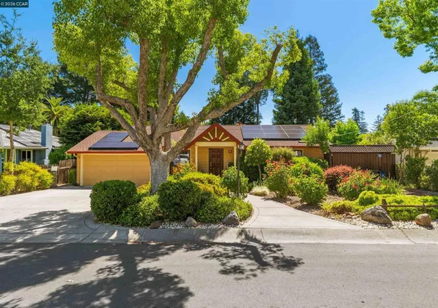 Homes for sale in Pleasant Hill, CA | 31 Elliot Dr, Pleasant Hill, CA 94523 | MLS# 41137571