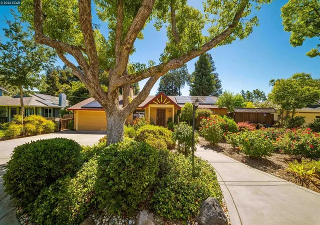 Homes for sale in Pleasant Hill, CA | 31 Elliot Dr, Pleasant Hill, CA 94523 | MLS# 41137571