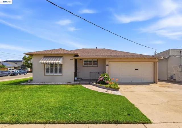 Homes for sale in San Leandro, CA | 3838 Monterey Blvd, San Leandro, CA 94578 | MLS# 41137568