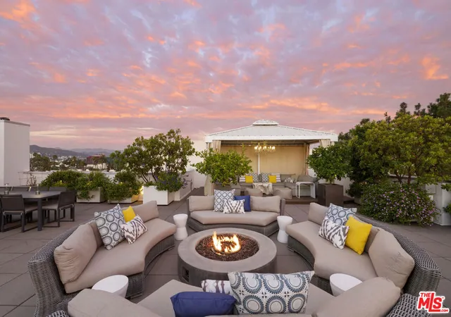 1st image of 450 N Palm Dr #507, Beverly Hills, CA 90210 | MLS# 26844155