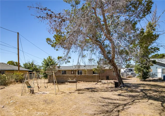 24th image of 21798 Standing Rock Ave, Apple Valley, CA 92307 | MLS# IV26123033
