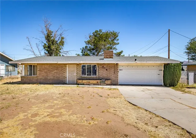 3rd image of 21798 Standing Rock Ave, Apple Valley, CA 92307 | MLS# IV26123033