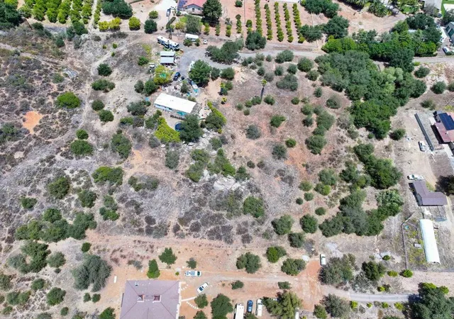 2nd image of 29348 Mac Tan Rd, Valley Center, CA 92082 | MLS# NDP2605507