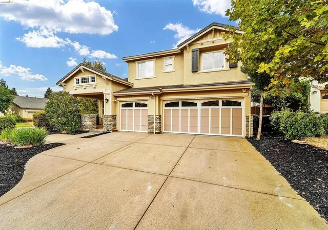 2nd image of 2401 Silveria Way, Antioch, CA 94531 | MLS# 41137582