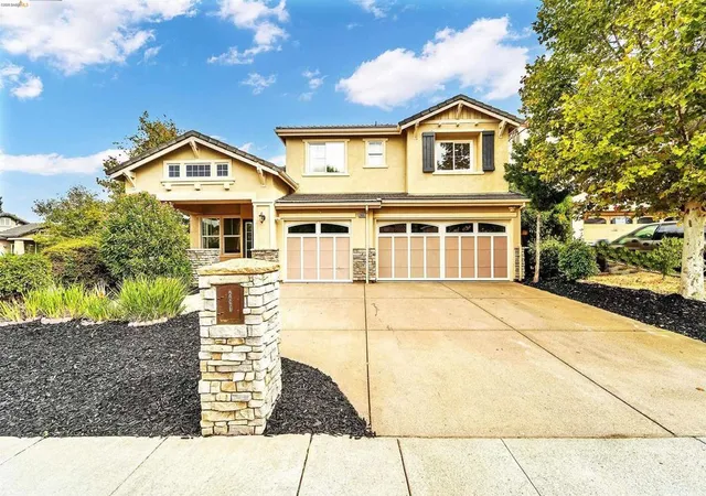 3rd image of 2401 Silveria Way, Antioch, CA 94531 | MLS# 41137582