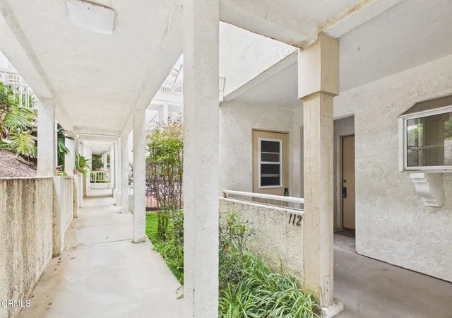 2nd image of 2623 Antonio Dr #112, Camarillo, CA 93010 | MLS# V1-36874