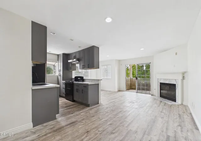 4th image of 2623 Antonio Dr, Camarillo, CA 93010