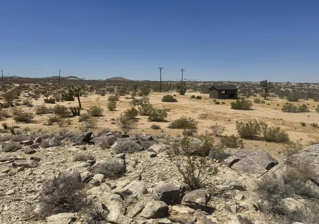 5th image of 62157 Aberdeen Dr, Joshua Tree, CA 92252 | MLS# 219148926DA