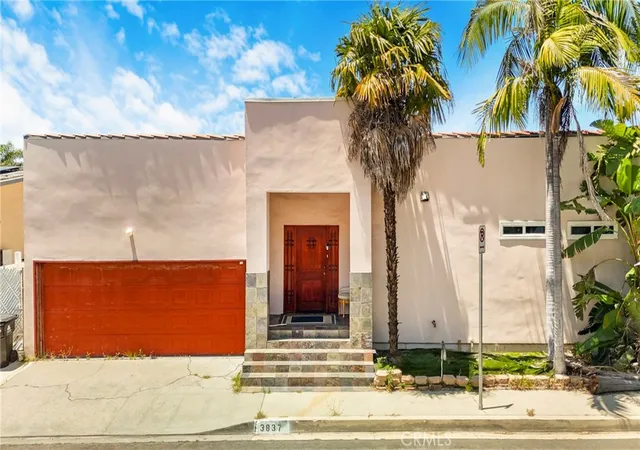Photo 2 of Single family home for sale at 3837 Sherview, Sherman Oaks, CA 91403 | MLS# SR26124616 | Listing updated on 2026-06-09
