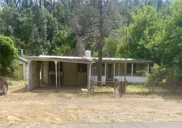 Homes for sale in Redding, CA | 1893 Kenyon Dr, Redding, CA 96001 | MLS# SN26120619