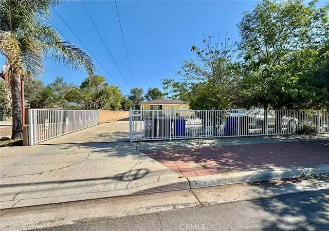 Photo 2 of Single family home for sale at 17032 Malaga St, Fontana, CA 92336 | MLS# WS26124453 | Listing updated on 2026-08-31