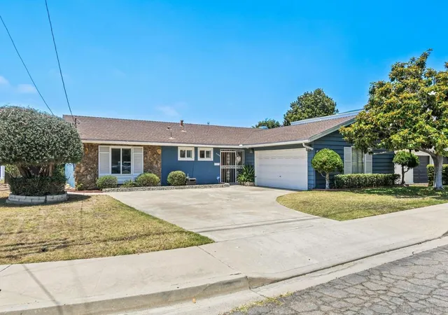 Photo 2 of Sale Pending at 6304 Lake Lucerne, San Diego, CA 92119 | MLS# 260013838SD | Listing updated on 2026-07-16