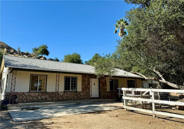 Photo 2 of Single family home for sale at 9633 Baden, Chatsworth, CA 91311 | MLS# SR26123231 | Listing updated on 2026-07-15