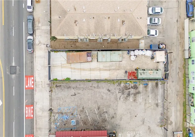 Photo 3 of Land for sale at 1550 W Florence Ave, Los Angeles, CA 90047 | MLS# SR26115683 | Listing updated on 2026-06-08