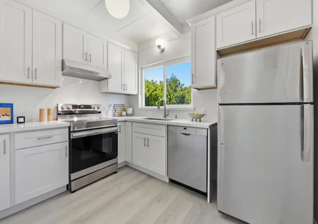 Homes for sale in Palo Alto, CA | 3909 Middlefield Rd #E, Palo Alto, CA 94303 | MLS# ML82050037